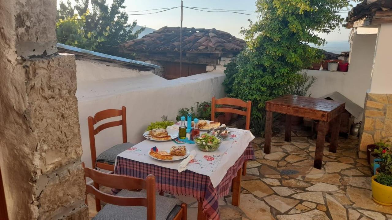 Guest House Luli Berat Zewnętrze zdjęcie