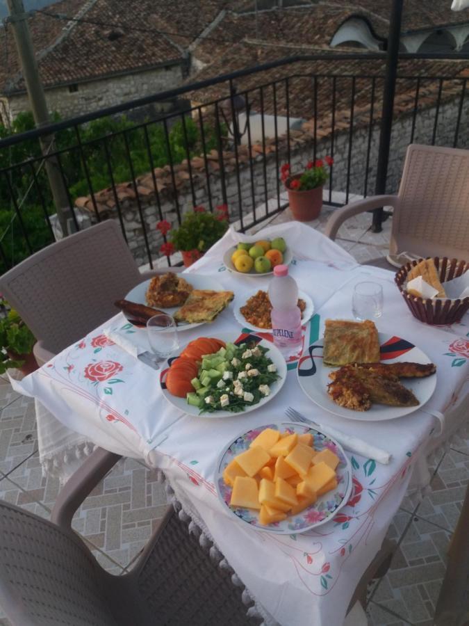 Guest House Luli Berat Zewnętrze zdjęcie