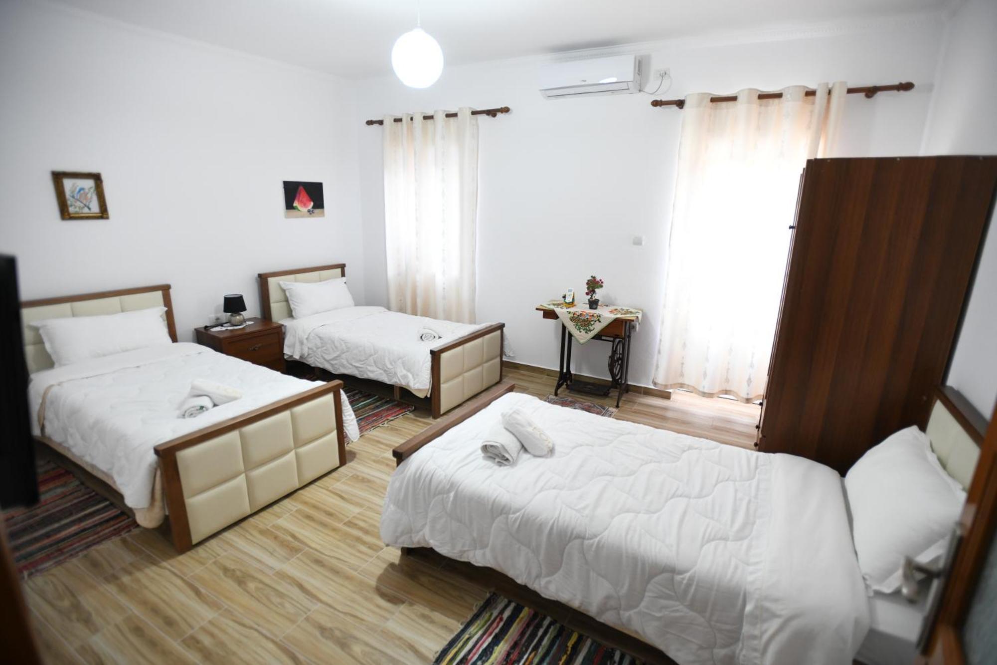Guest House Luli Berat Zewnętrze zdjęcie